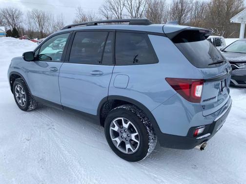 2022 Honda Passport AWD TrailSport