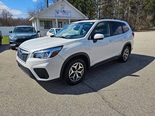 Crystal White Pearl 2020 Subaru Forester Premium