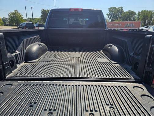 2020 RAM 1500 Classic SLT