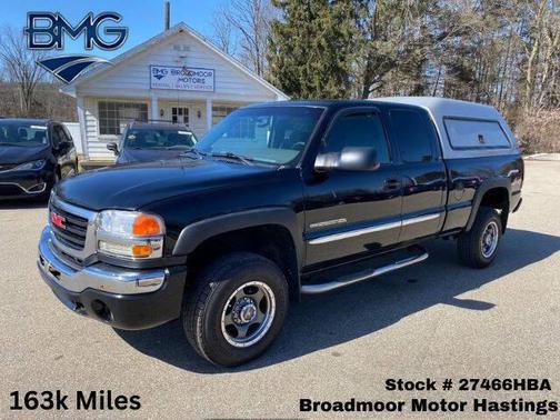 2004 GMC Sierra 2500 SLE H/D Extended Cab