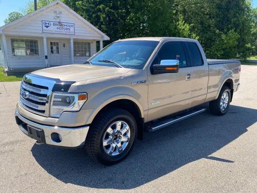 Gold 2013 Ford F-150 Lariat