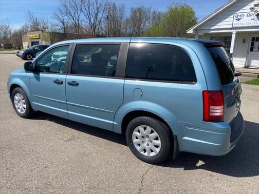 2008 Chrysler Town & Country LX