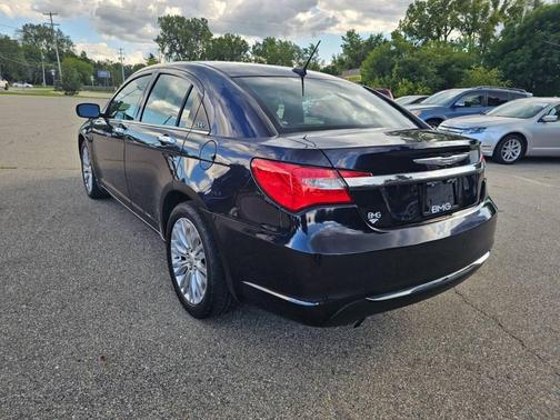 2012 Chrysler 200 Limited