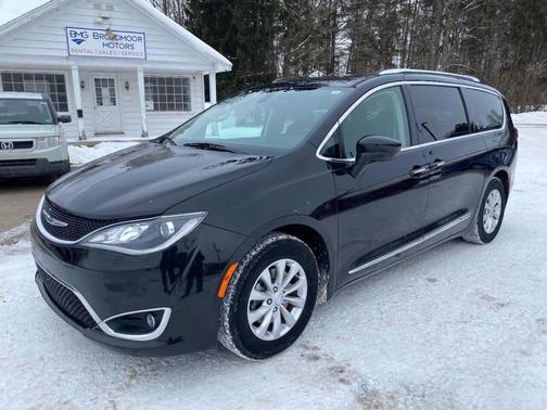 2018 Chrysler Pacifica Touring-L Plus