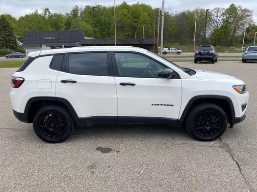White Clearcoat 2019 Jeep Compass Sport