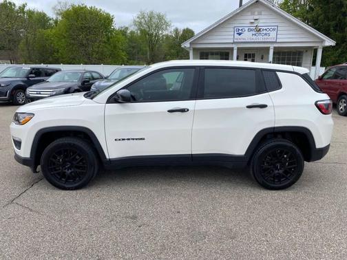 White Clearcoat 2019 Jeep Compass Sport