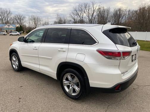2015 Toyota Highlander Limited Platinum