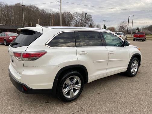 2015 Toyota Highlander Limited Platinum