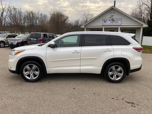 2015 Toyota Highlander Limited Platinum