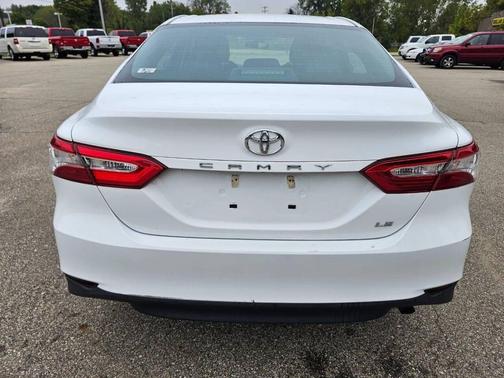 2018 Toyota Camry LE