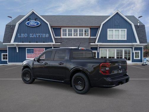 Shadow Black 2026 Ford Maverick Lobo Standard