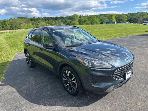 Stone Blue Metallic 2022 Ford Escape SE
