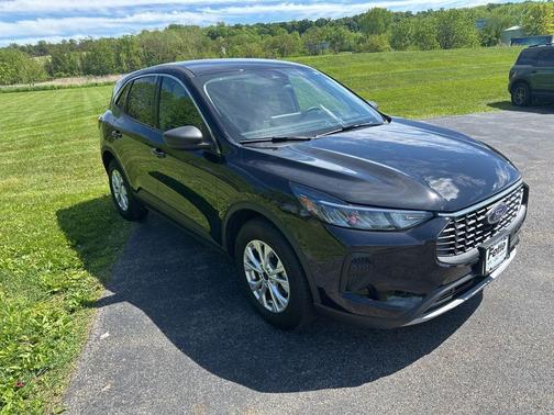 Agate Black Metallic 2023 Ford Escape Active