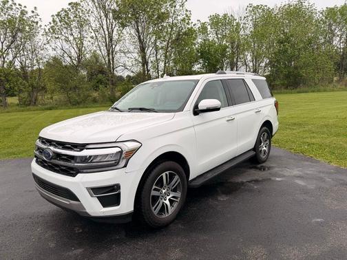 Oxford White 2024 Ford Expedition Limited