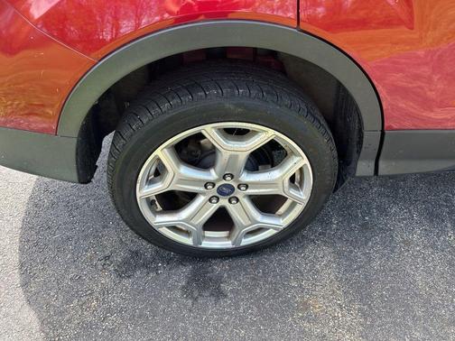 Ruby Red Metallic Tinted Clearcoat 2017 Ford Escape Titanium