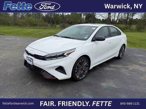 Snow White Pearl 2024 Kia Forte GT