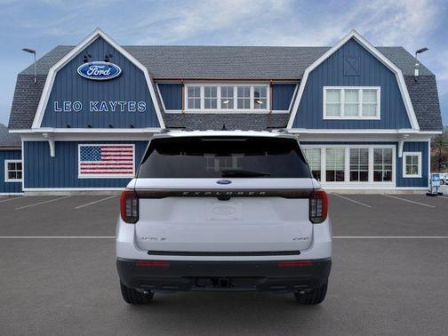 Space White Metallic 2026 Ford Explorer Active