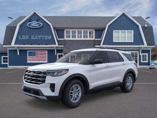 Space White Metallic 2026 Ford Explorer Active