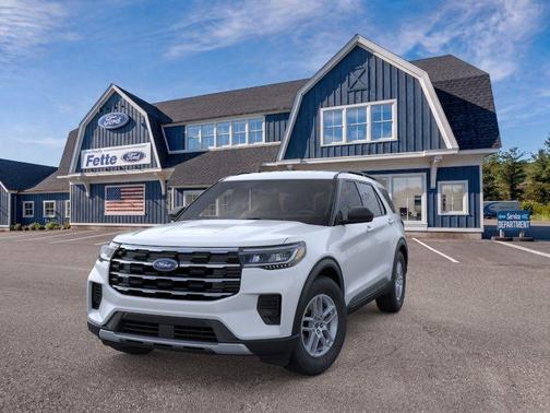 Space White Metallic 2026 Ford Explorer Active