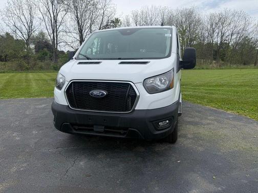 Oxford White 2024 Ford Transit-250 Base