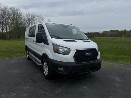 Oxford White 2024 Ford Transit-250 Base