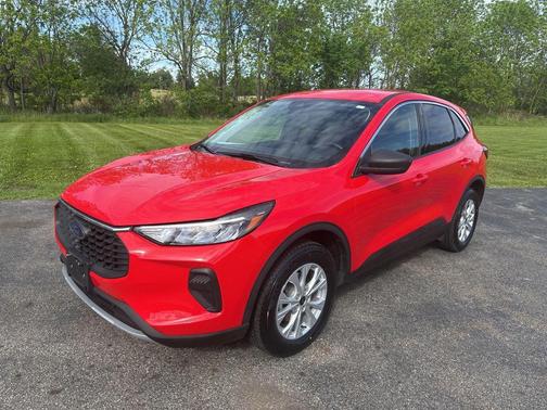 Race Red 2024 Ford Escape Active