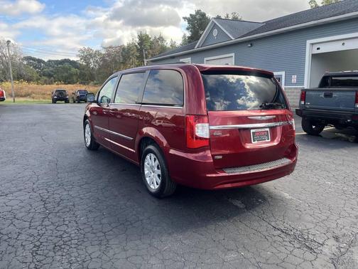 2015 Chrysler Town & Country Touring