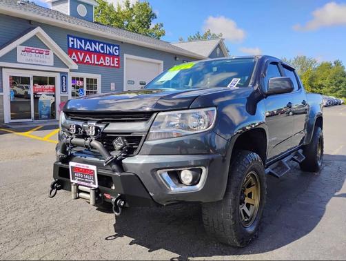 Graphite Metallic 2018 Chevrolet Colorado WT