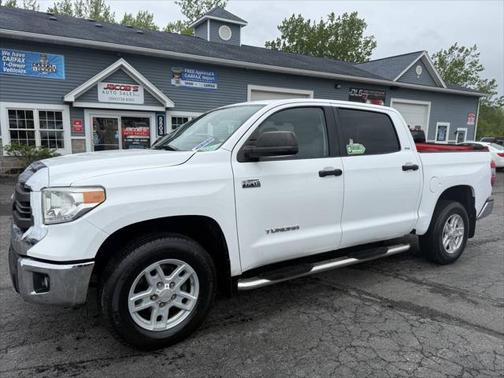2014 Toyota Tundra SR5