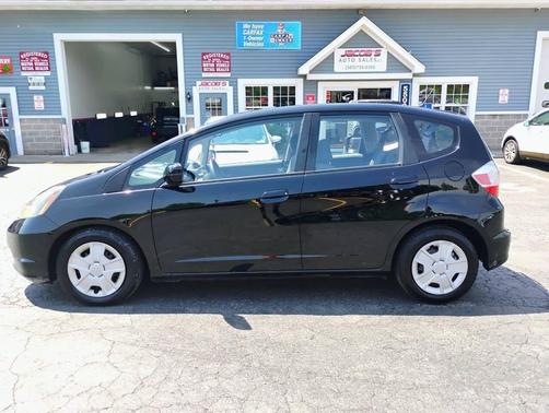 Crystal Black Pearl 2013 Honda Fit Base