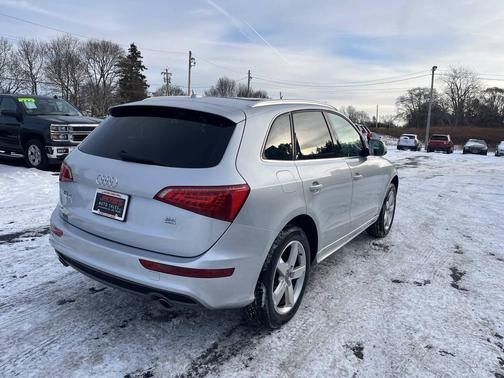 2011 Audi Q5 Premium Plus
