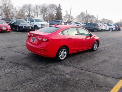 2016 Chevrolet Cruze LT Auto