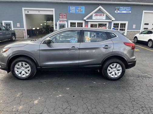 2019 Nissan Rogue Sport S
