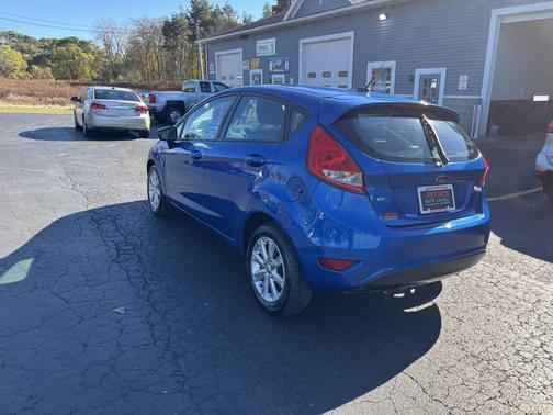 2011 Ford Fiesta SE