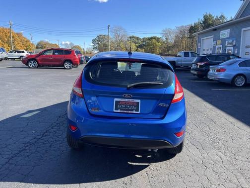 2011 Ford Fiesta SE