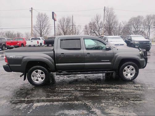 2014 Toyota Tacoma Base