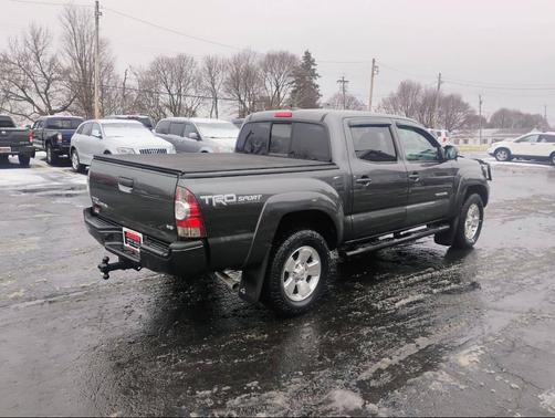 2014 Toyota Tacoma Base