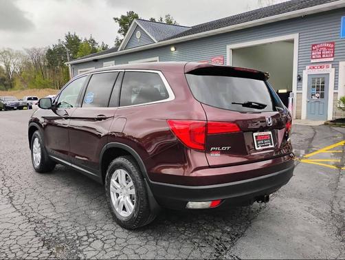 Burgundy 2017 Honda Pilot EX-L
