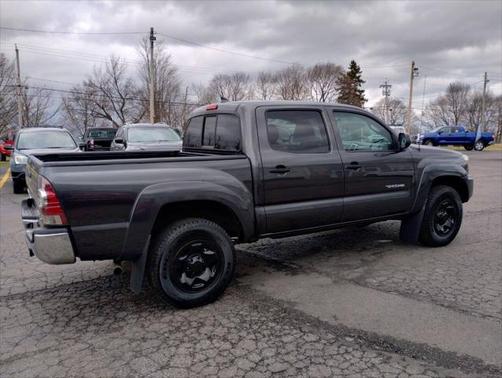 2014 Toyota Tacoma Base