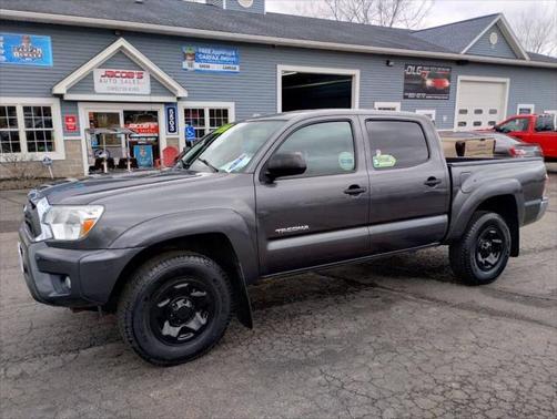 2014 Toyota Tacoma Base