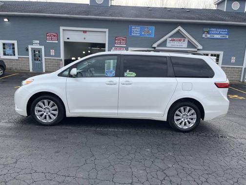2015 Toyota Sienna XLE Premium