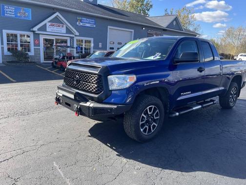 2015 Toyota Tundra SR5