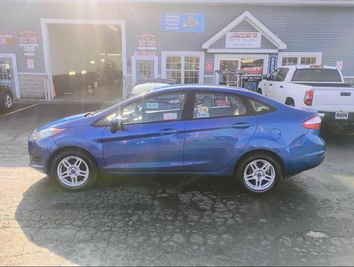 2018 Ford Fiesta SE