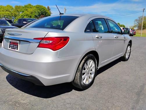 Bright Silver Metallic Clearcoat 2012 Chrysler 200 Touring
