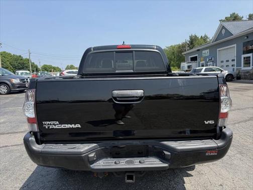 2014 Toyota Tacoma Base