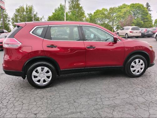 Cayenne Red 2016 Nissan Rogue S