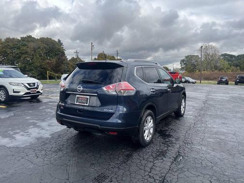 2015 Nissan Rogue SV