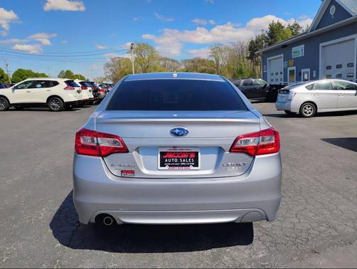Ice Silver Metallic 2015 Subaru Legacy Limited