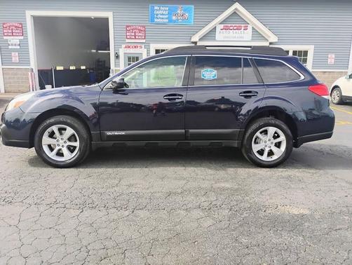 Crystal Black Silica 2014 Subaru Outback 2.5i Limited