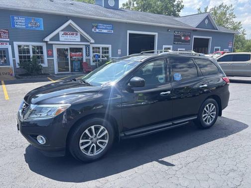 2015 Nissan Pathfinder SV